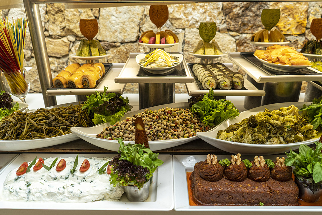 doga Hotel-Golden Gates Travel