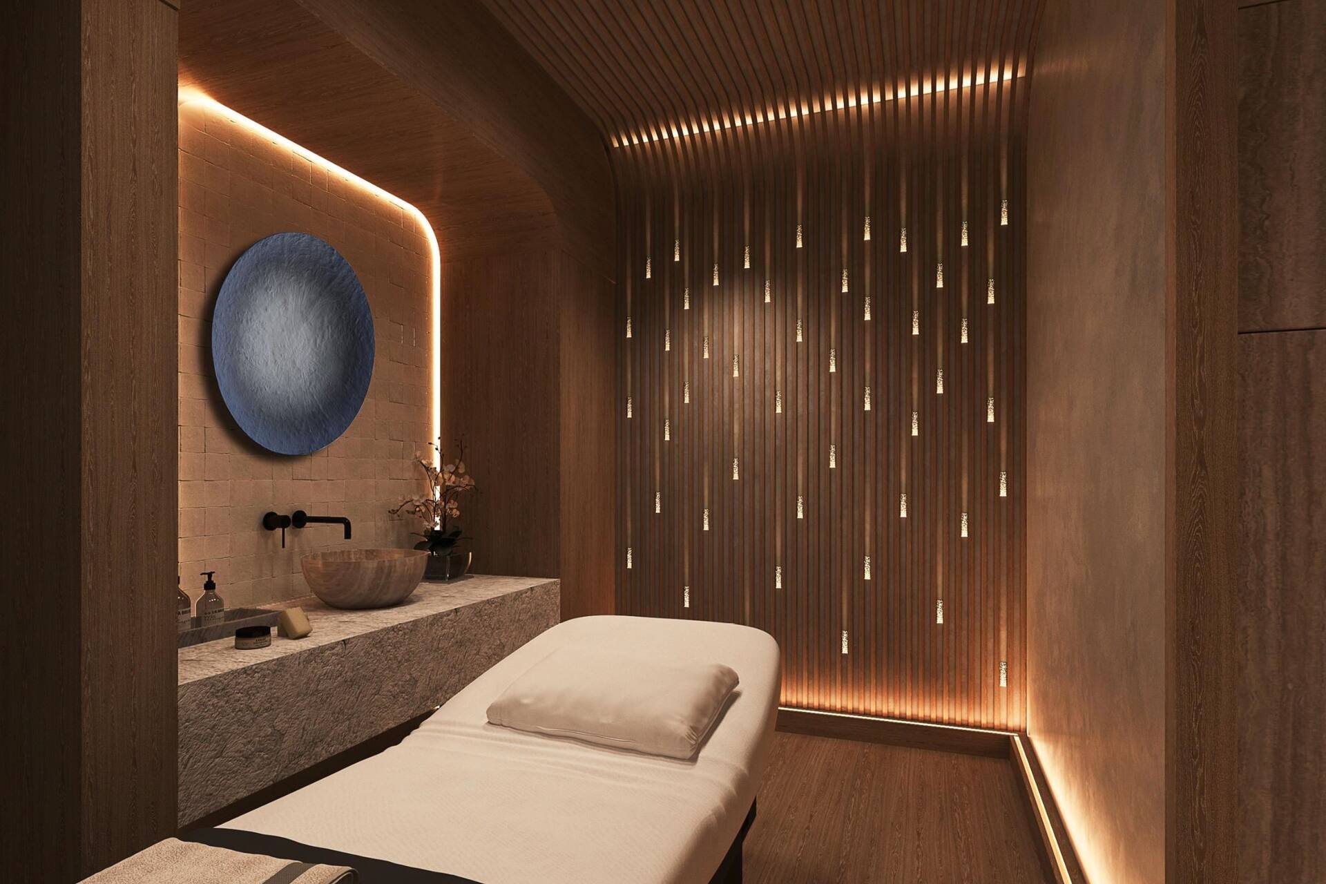 hilton-Golden Gates Travel